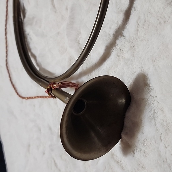 VINTAGE BRASS FRENCH HORN  BUNDLE - Picture 10 of 13